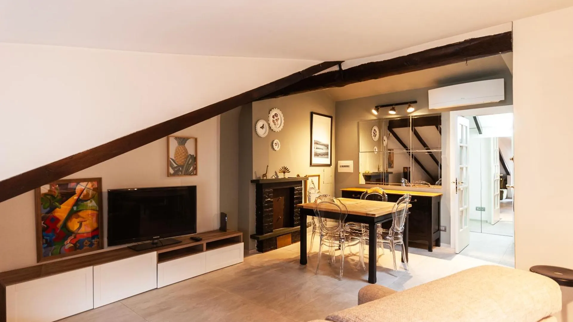 Youhosty - Attico Citta Studi Milan