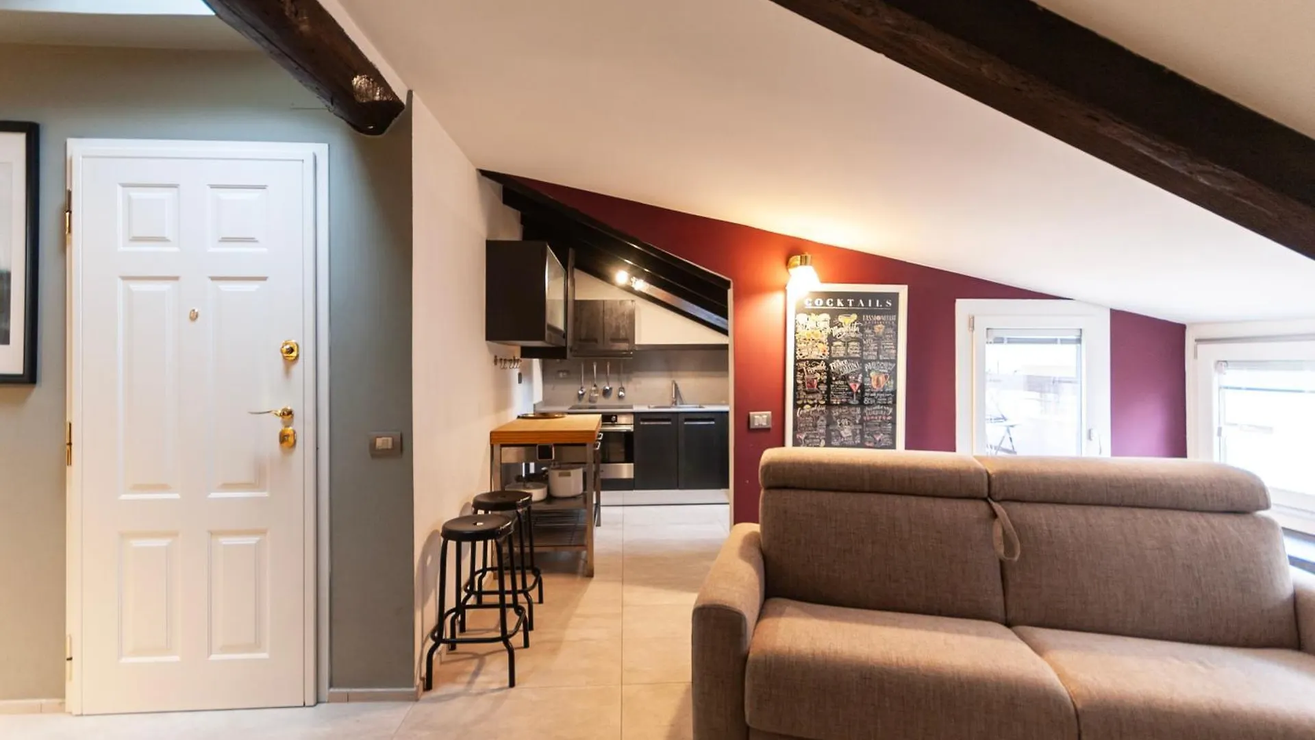 Youhosty - Attico Citta Studi Milan