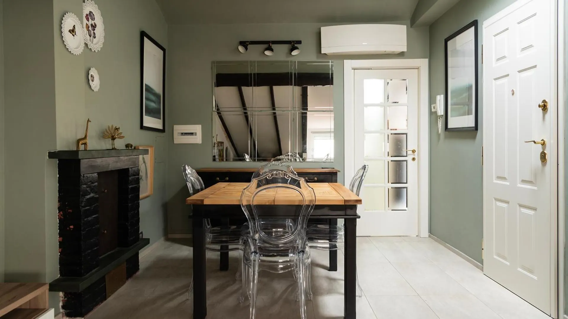 Apartment Youhosty - Attico Citta Studi Milan